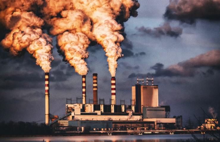 Azienda emissioni tutela ambientale