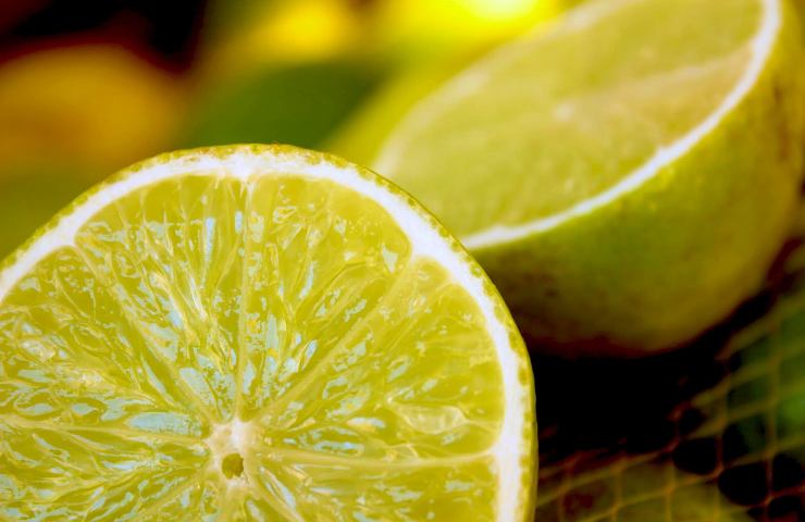Limone per togliere l'umido