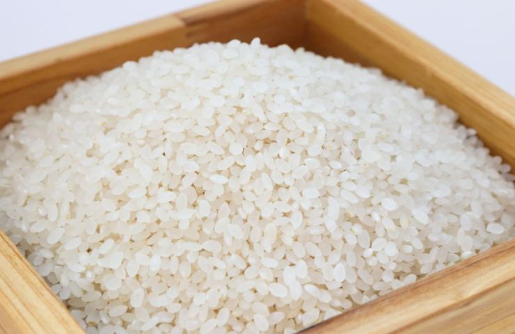 Acqua di riso per i capelli