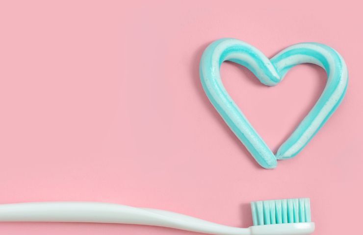 Dentifricio e cipolla