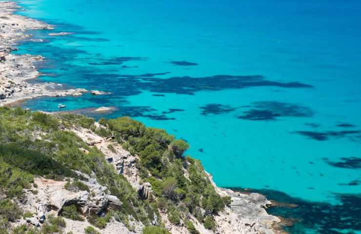 itinerari Formentera isola percorsi bici a piedi