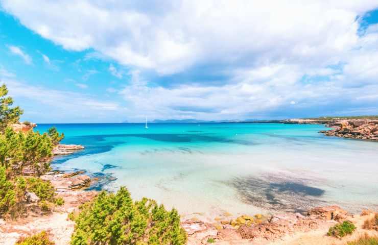 itinerari Formentera isola percorsi bici a piedi