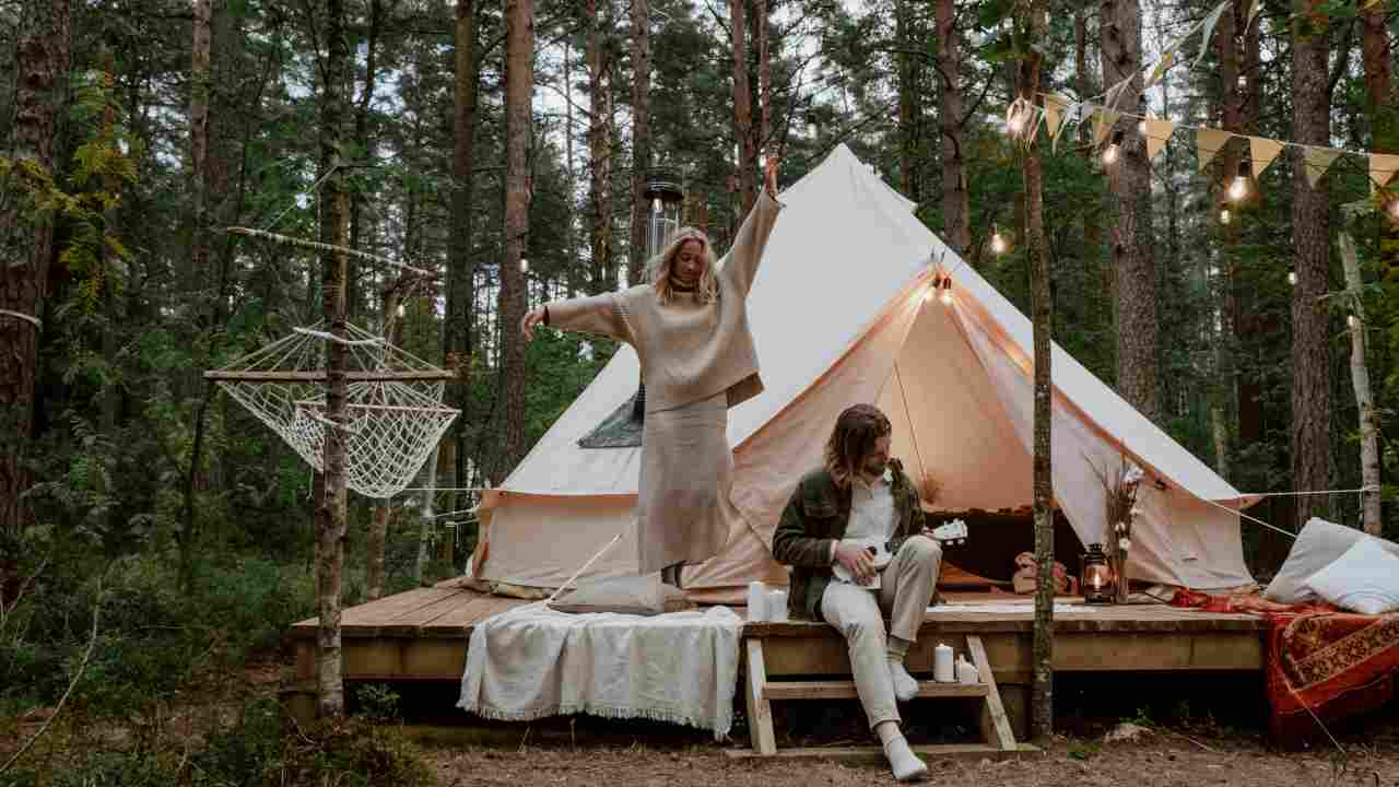 Glamping soluzioni vacanza ecologica destinazioni Europa