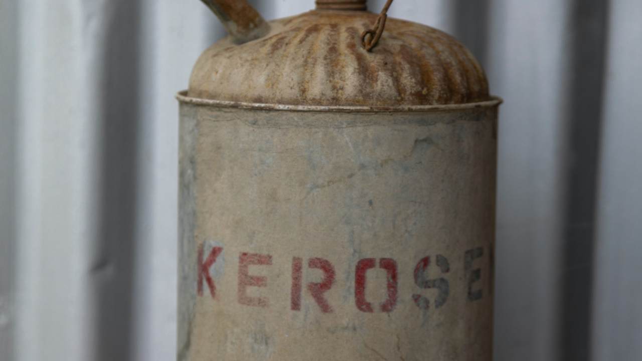 Kerosene: 160 anni fa il primo brevetto