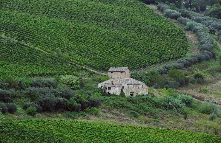 Agevolazioni terreno casale