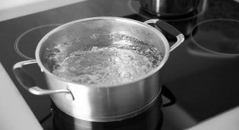 Non solo per il lavaggio: usa così l’acqua della cottura della pasta