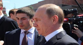 Mandato d’arresto per Putin, Biden: “arresto giustificato”