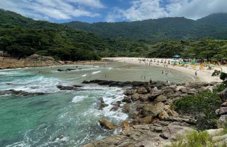 trindade brasile isola