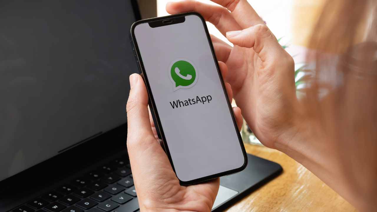 leggere messaggi whatsapp nascosto