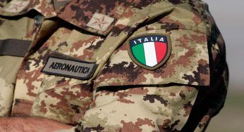 Cade ultraleggero, due morti: una delle vittime è un pilota delle Frecce Tricolori