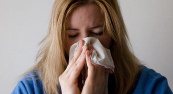 Hai mai controllato il colore del muco? Questo può rivelarti molto