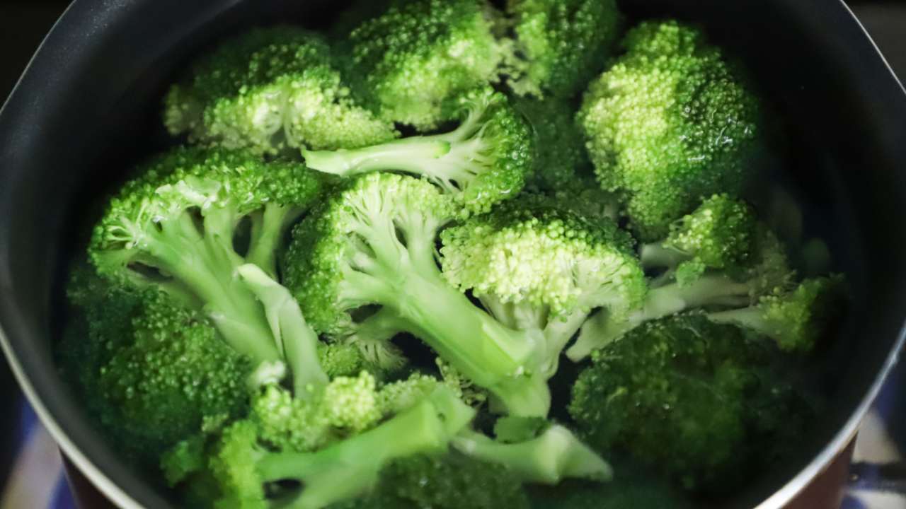 Broccoli come lavarli in profondità 