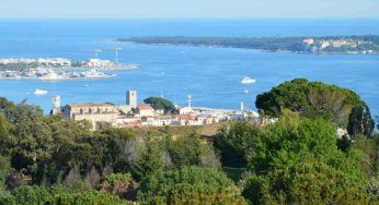 Cannes, Canua Island: timore ambientalista per la spiaggia galleggiante