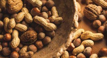 Frutta secca: in molti la amano, ma quanta se ne può mangiare al giorno?