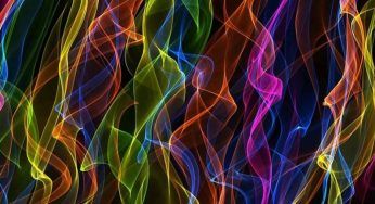 Il fuoco è rosso! Non proprio: questi tutti i colori