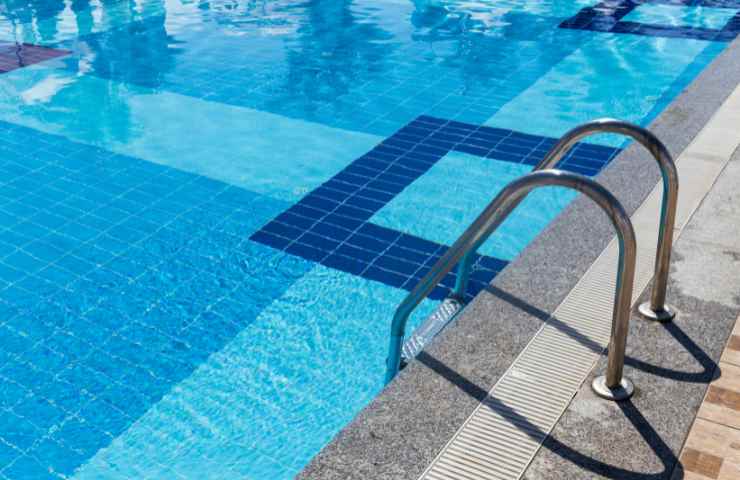 cloro piscina pericolo