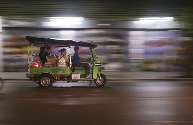 Tuk tuk elettrici misura ecologista