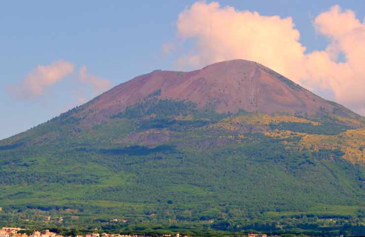 vesuvio eruzione recente