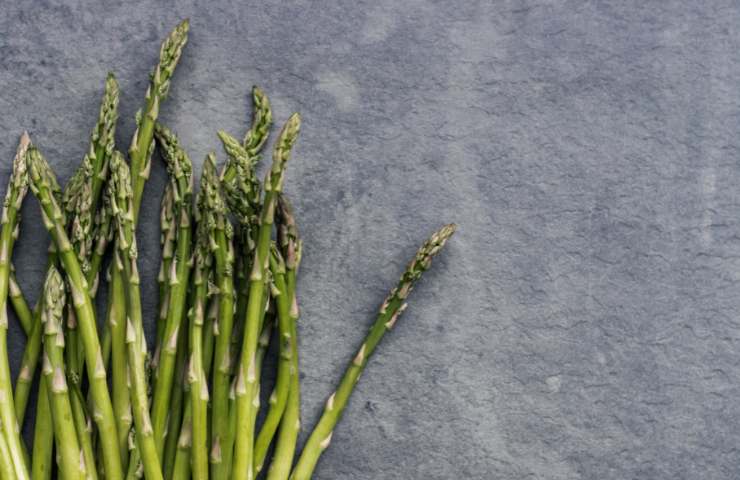 Asparagi verdi