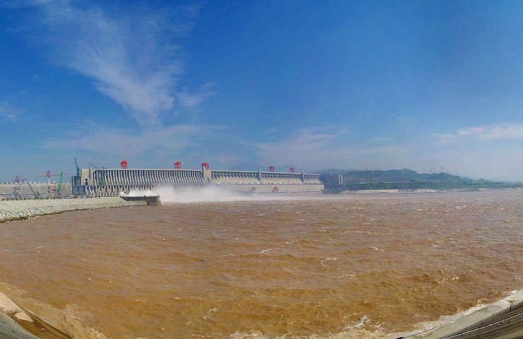 Diga Tre Gole Cina centrale idroelettrica bacino idrico