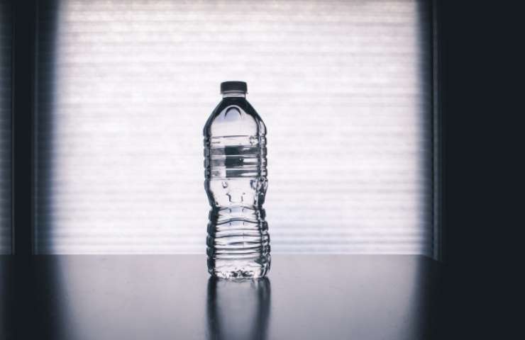 Bottiglia plastica