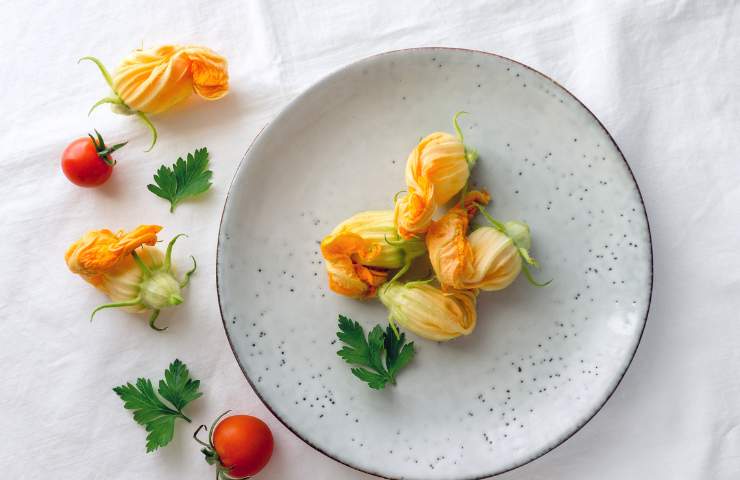 Fiori di zucca preparazione