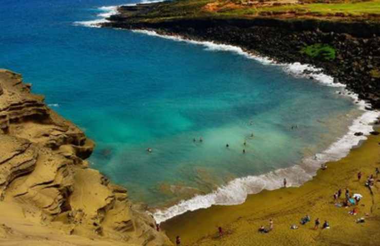 spiaggia verde Hawaii
