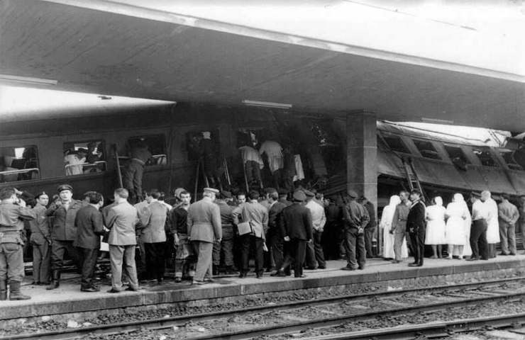 stazione Voghera incidente 64 morti vittime soccorsi