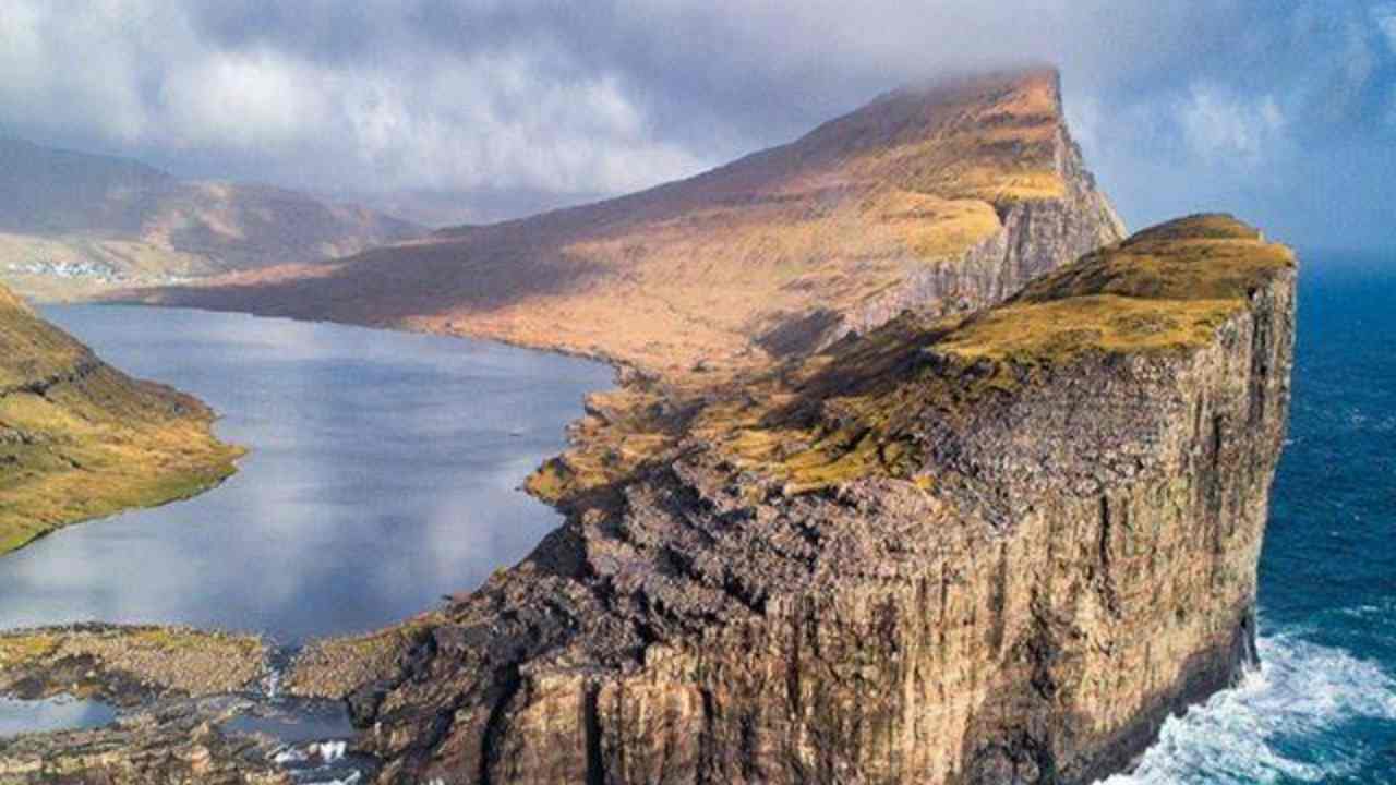 Lago Sørvágsvatn: i dettagli