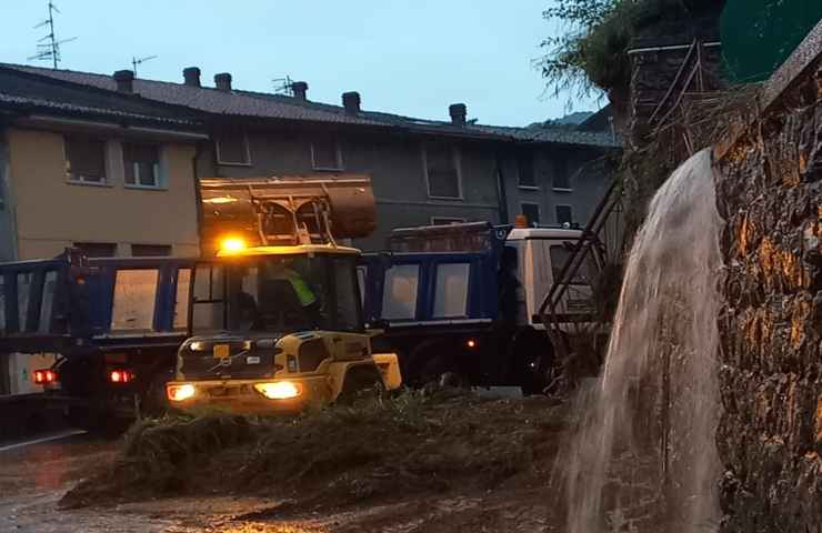 Brescia maltempo temporali strade allagate