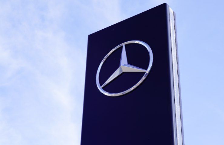 Germania sparatoria Mercedes due morti