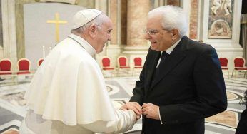 Mattarella riceve il Premio Paolo VI: “Donare la somma alla popolazioni emiliana”