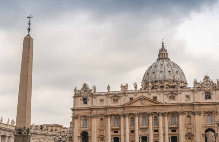 Papa Francesco consumismo Europa crisi