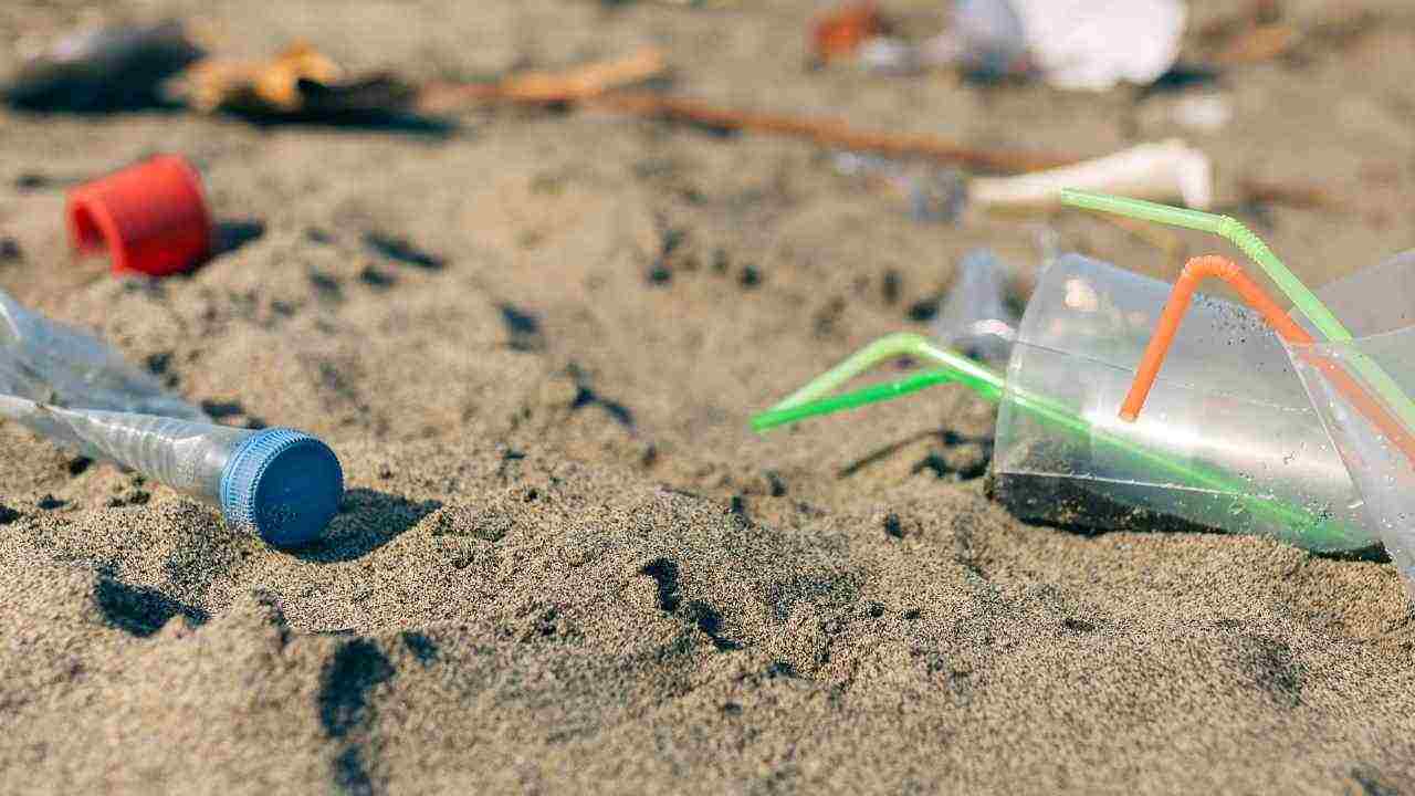 Legambiente rifiuti spiagge italiane
