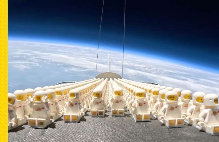 Astronauti Lego viaggio stratosfera 