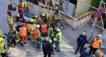 Crolla ponte pedonale: 27 feriti, la maggior parte studenti di 15 anni