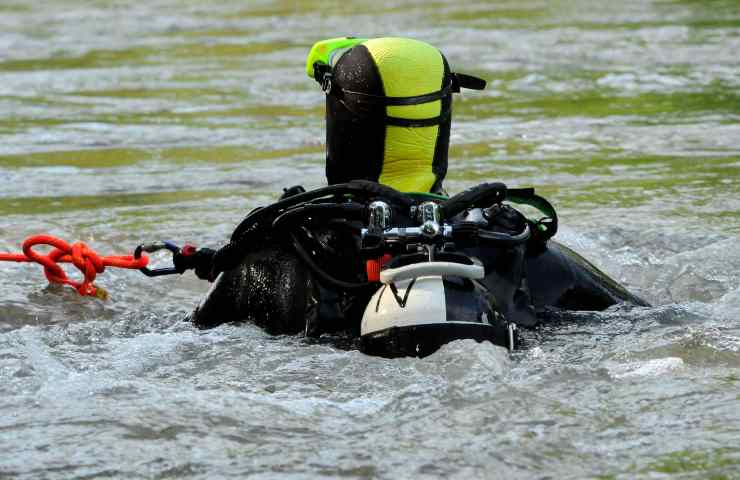 Lago Maggiore barca ribalta quattro morti