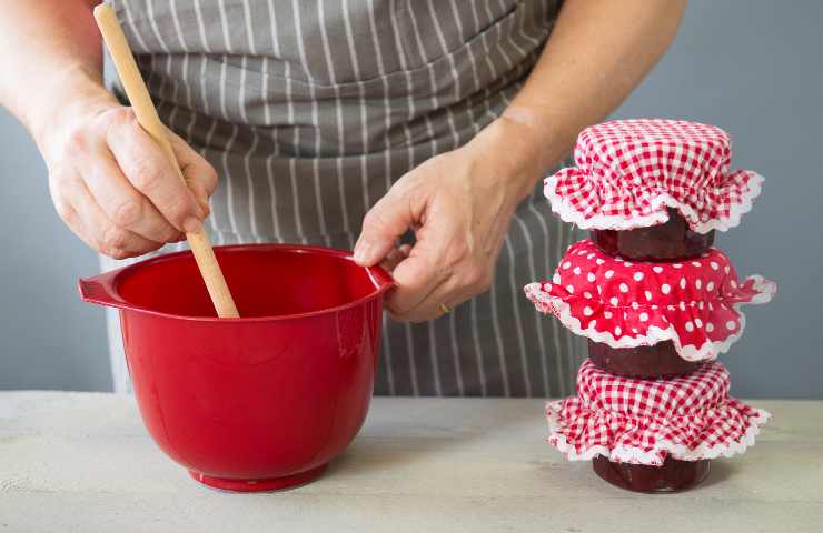 marmellata ricetta con le nespole