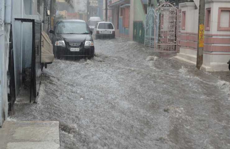 assicurazione contro le frane e le alluvioni