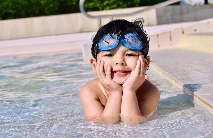 Bambini in piscina rischi