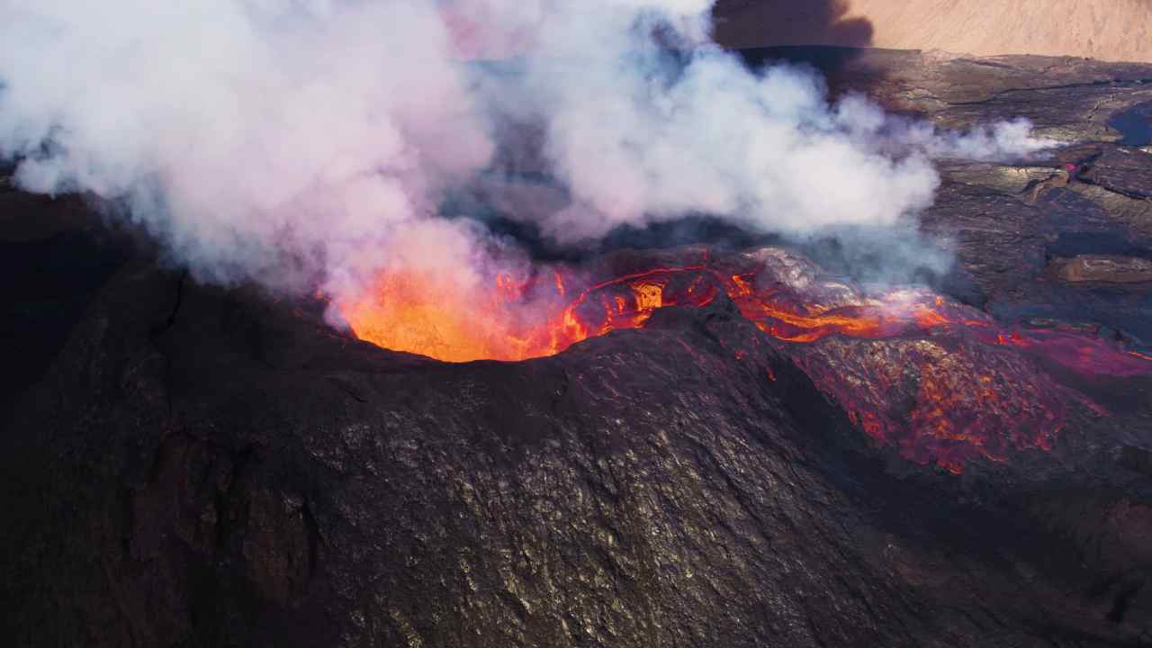 mayon strativulcano