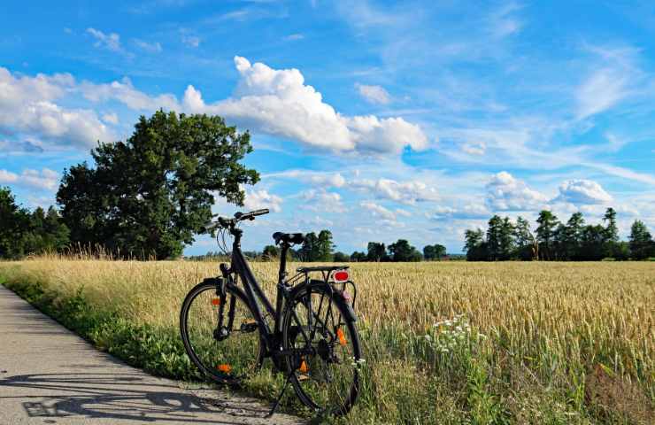 bicicletta equipaggiamento