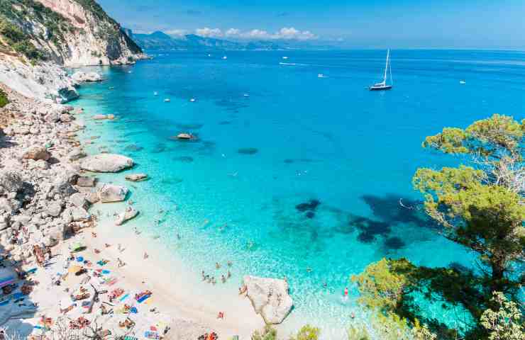 scoglio baunei si trova in ogliastra