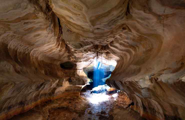 Grotta del Galles, la scoperta assurda: di cosa si tratta