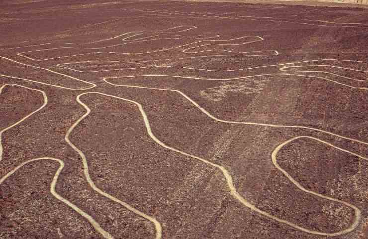 Linee di Nazca studiosi utilizzano intelligenza artificiale