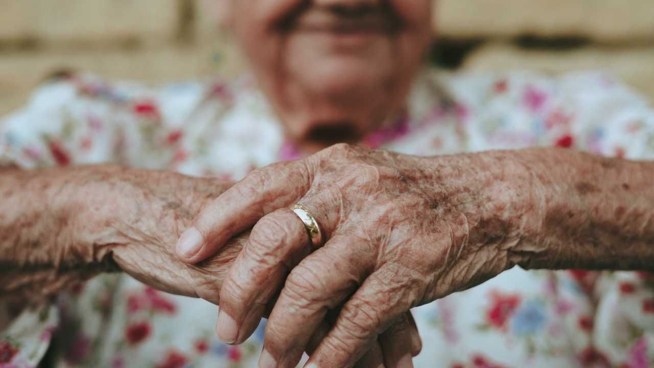 Donna più vecchia mondo brasiliana dieta uova sode torta