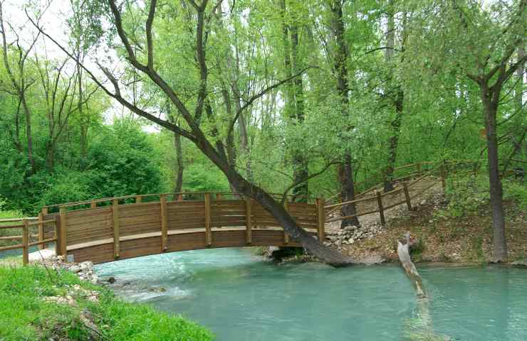 Oasi delle acque azzurre in Abruzzo