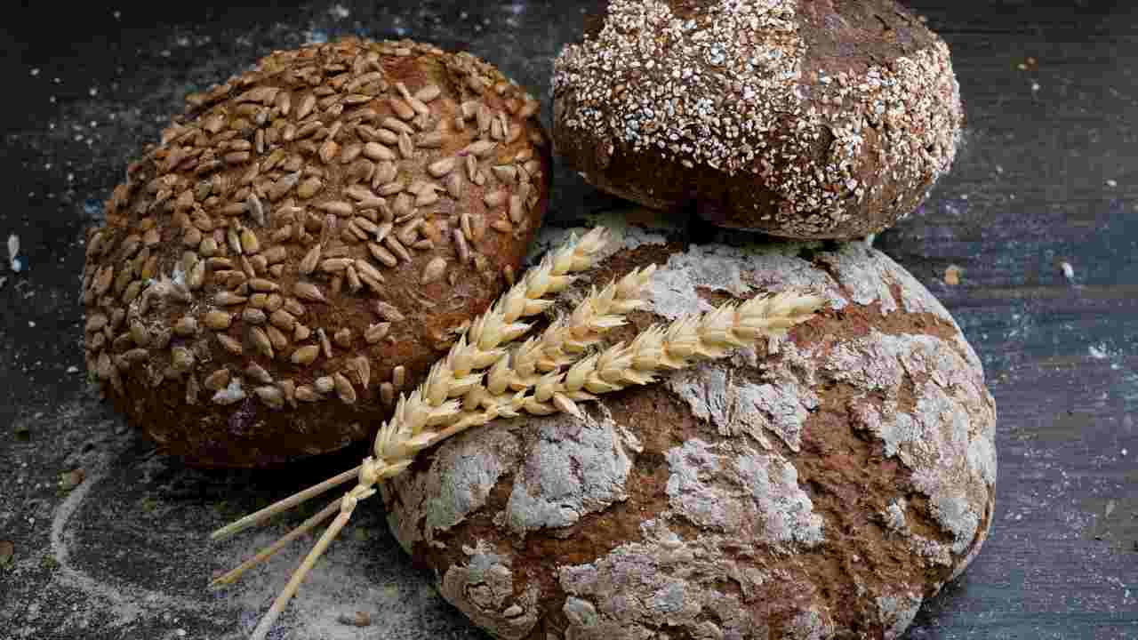 Odore crosta consistenza pane fresco