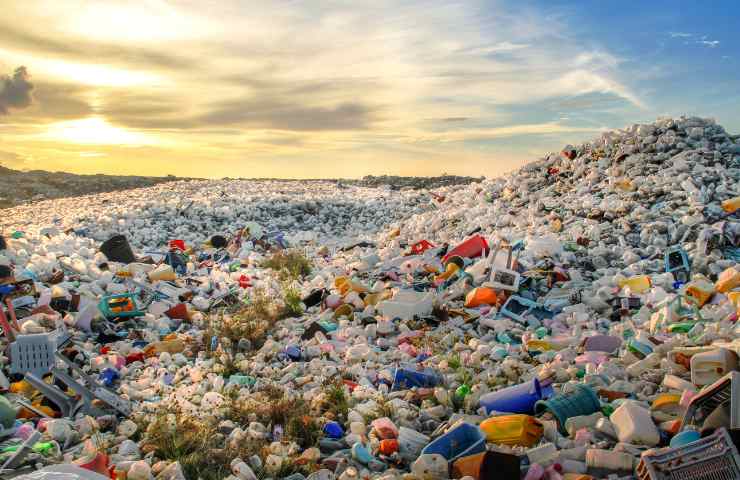 Giornata Ambiente inquinamento plastica