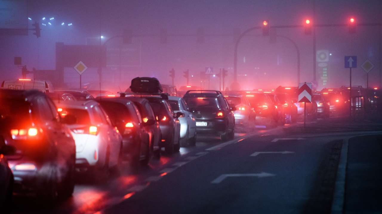 Risarcimenti Stato francese vittime smog Parigi
